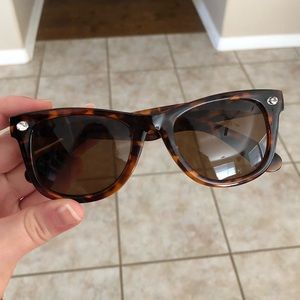 Betsy Johnson Sunnies
